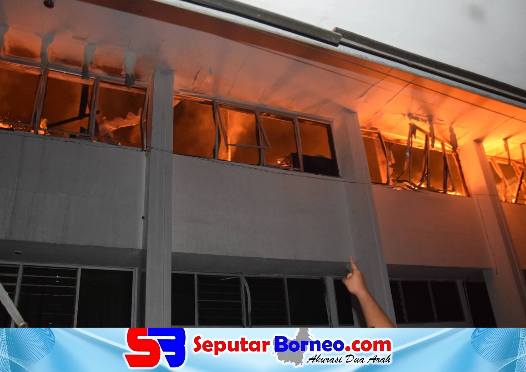 Gedung Kesra Gubernur Kalteng Ludes Terbakar