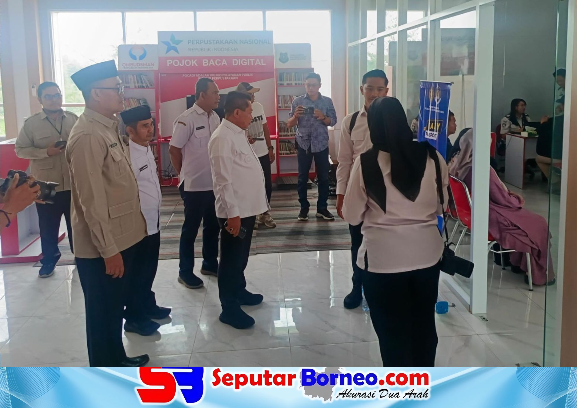 Bupati Wiyatno Tinjau Perekaman Paspor Calon Jemaah Haji 2027 di MPP Kapuas