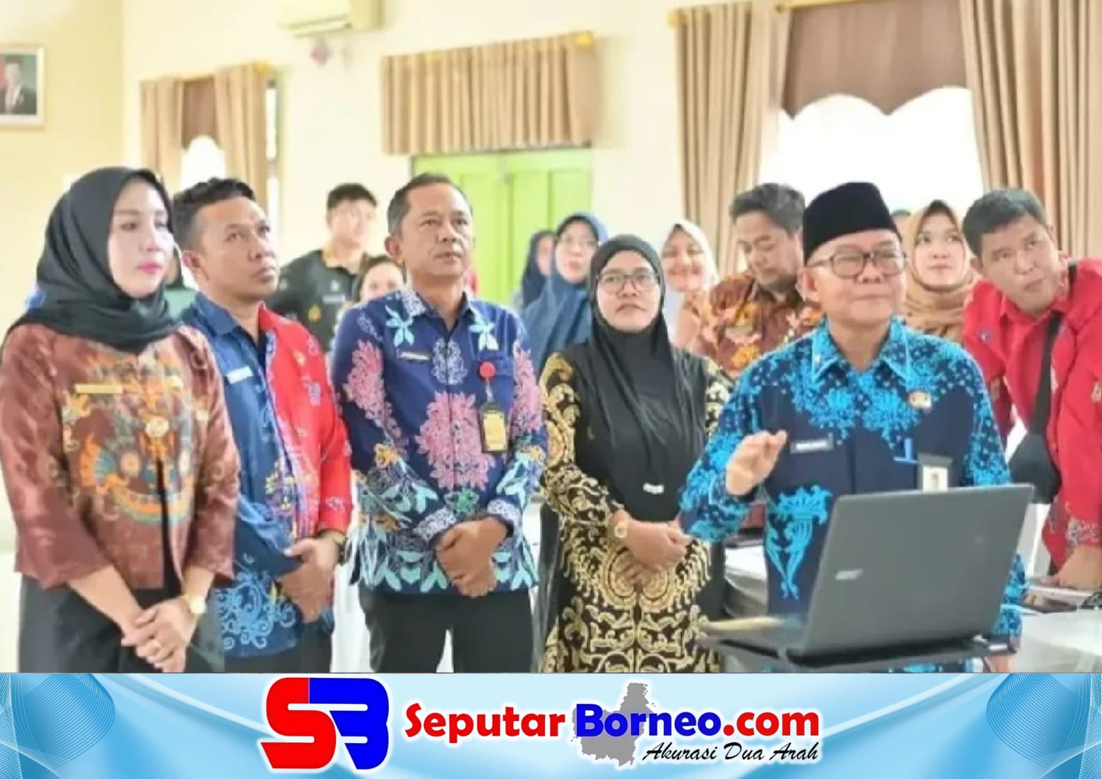 Kepala DLH Kotim, Marjuki meluncurkan Sistem Informasi Geospasial Air Permukaan Sungai Mentaya atau SIGAP Mentaya. (FOTO:ISTIMEWA)