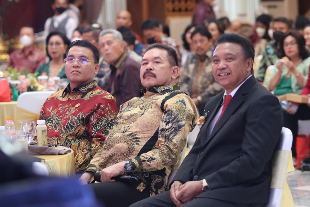 Jaksa Agung: Perayaan Natal Momentum Menjalin Kebersamaan dan Persaudaraan