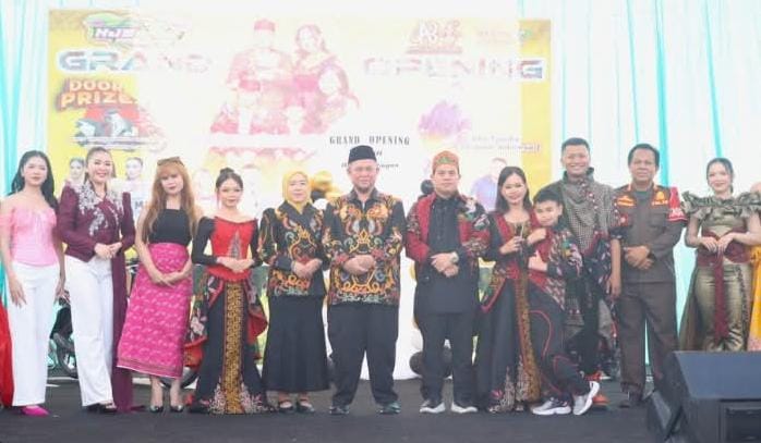 Bupati Katingan Resmikan Galeri Arisa Batik, Dorong UMKM dan Lestarikan Batik Khas Daerah