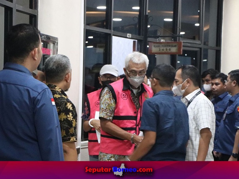 Proyek Fiktif Rugikan Negera Ratusan Miliar, Enam Orang Ditetapkan Tersangka