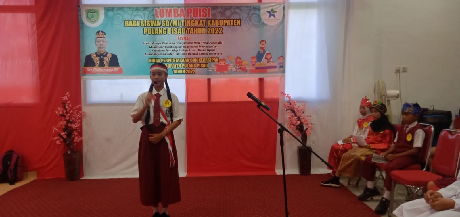 Tingkatkan Gemar Membaca Melalui Lomba Puisi