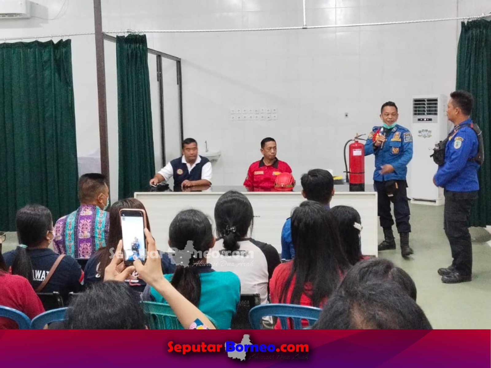 Jelang Penilaian Akreditasi, Puluhan karyawan RSUD Lamandau ikuti Sosialisasi Penggunaan APAR