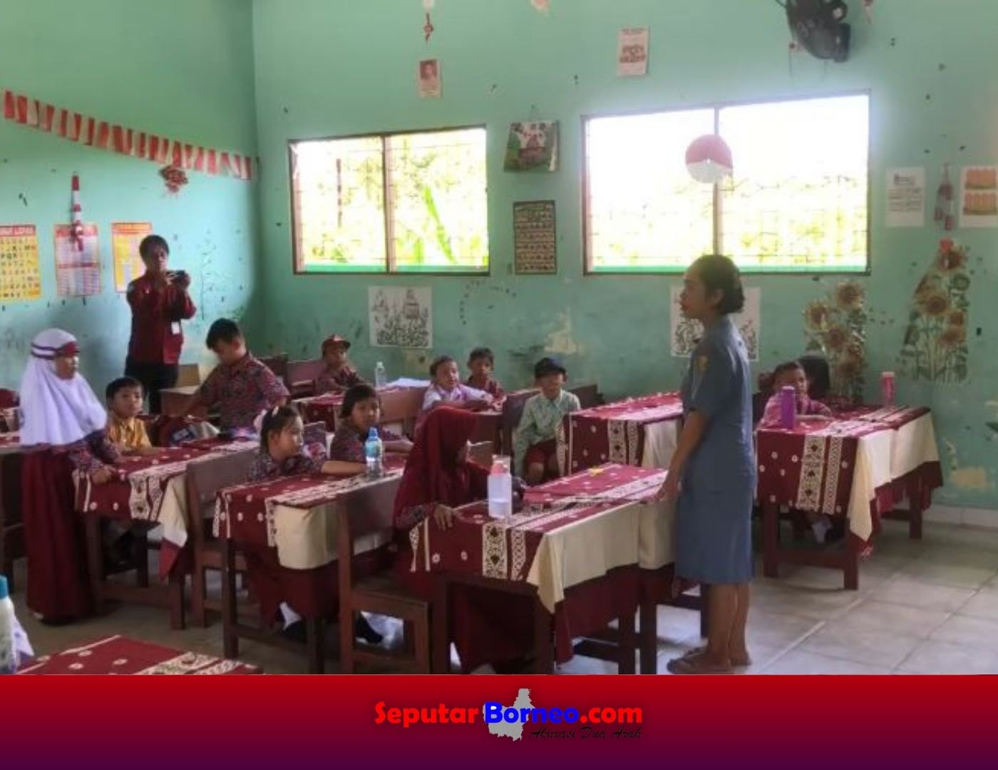 Siswa SDN 3 Bukit Tunggal Keracunan, Kepsek: Keracunan Usai Makan Burger MBG