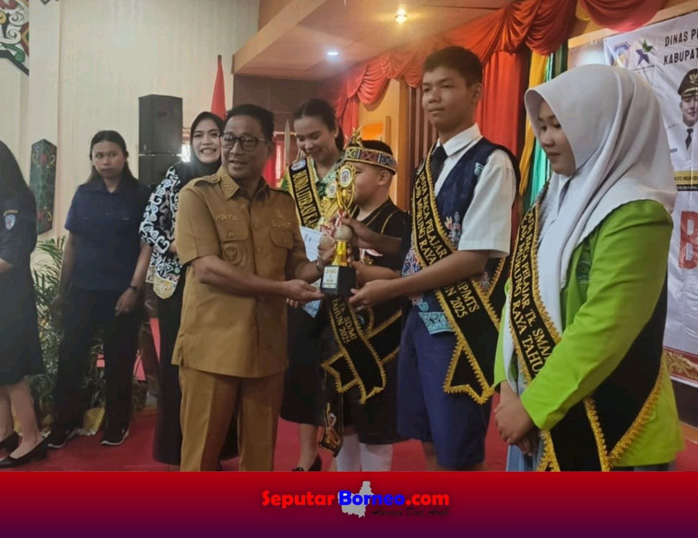 Dispursip Murung Raya Sukses Gelar Lomba Literasi dan Kukuhkan Duta Baca
