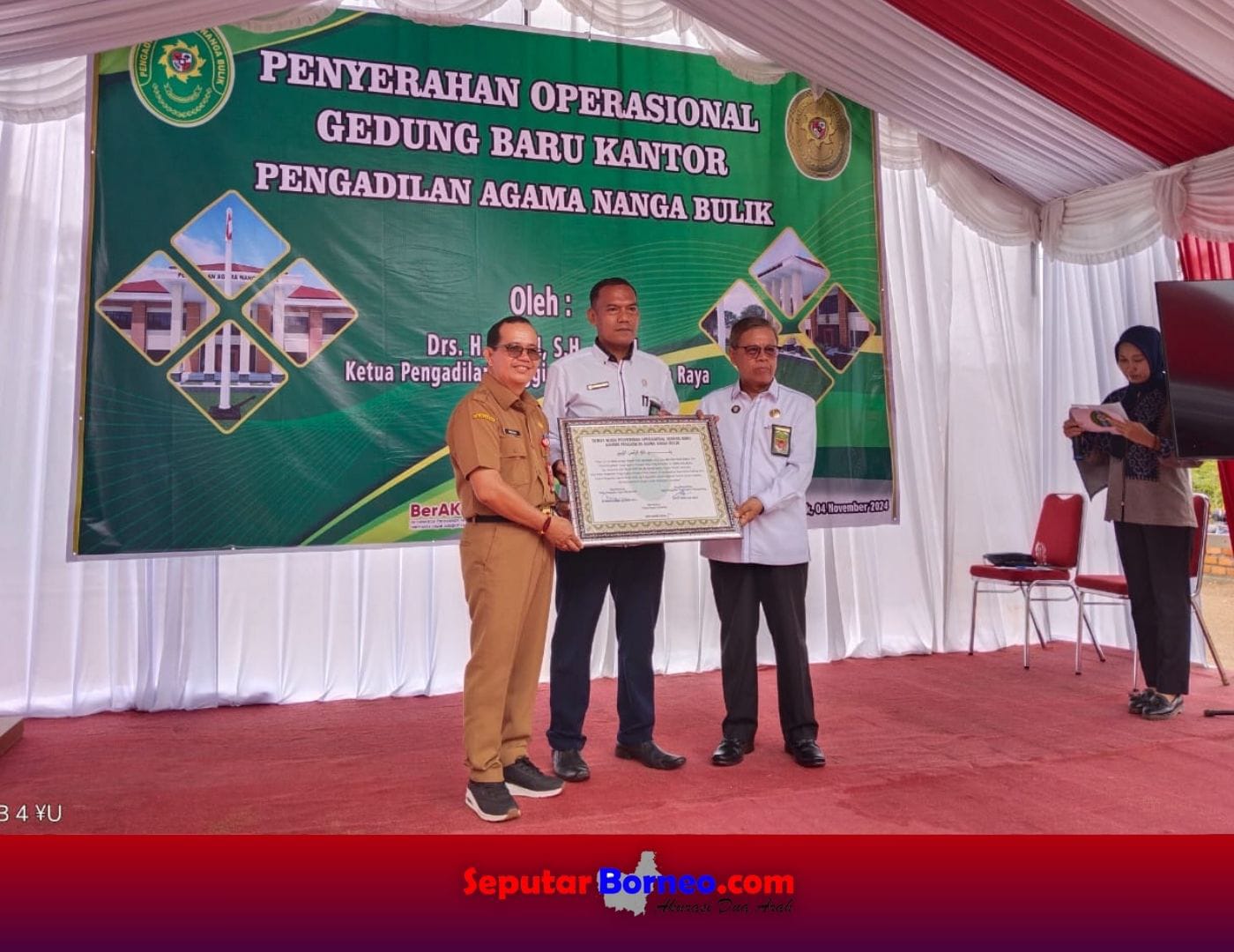 Serahkan Operasional Gedung Baru PA Nanga Bulik