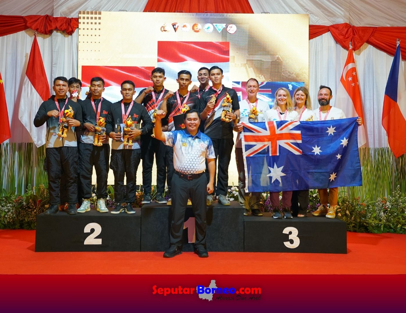 Tim Terjun Payung Polri Raih Internasional Skydiving Championship Kapolri CUP 2024