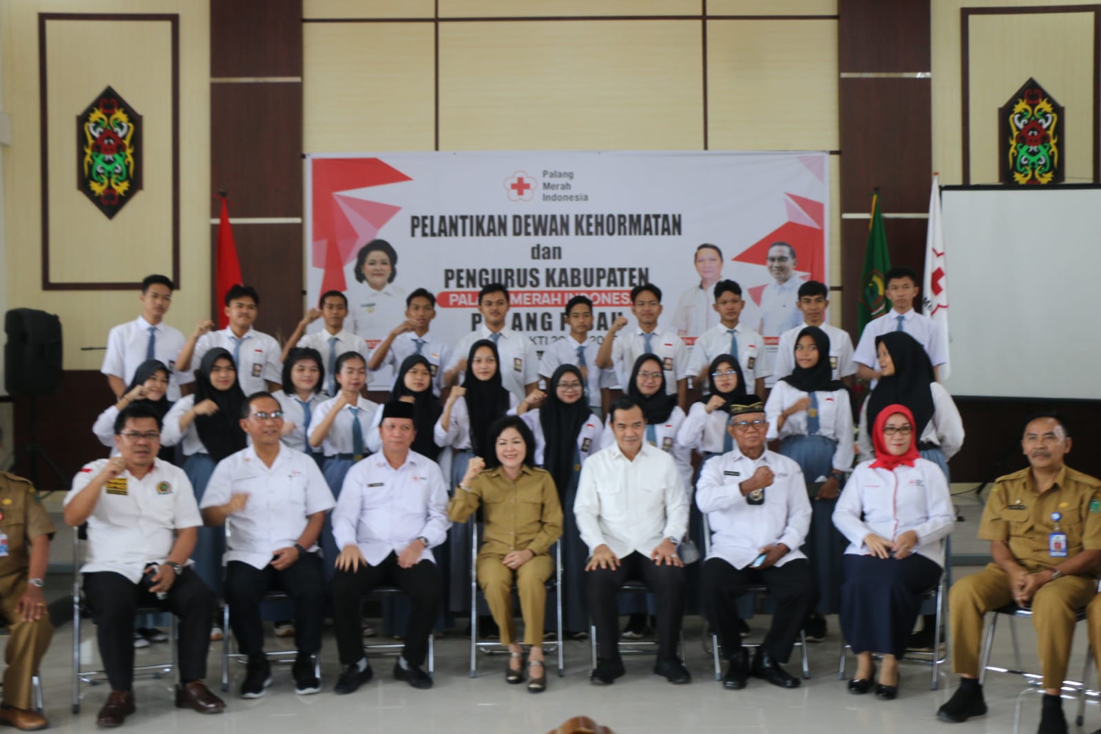 Bupati Hadiri Pelantikan Dewan Kehormatan dan Pengurus PMI Pulang Pisau