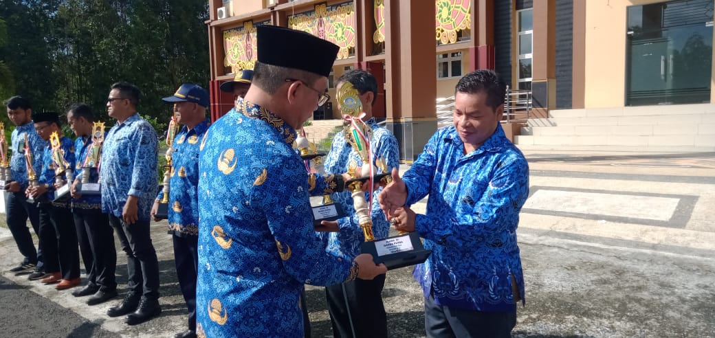 Sekda Jadi Inspektur Upacara Hari Bela Negara