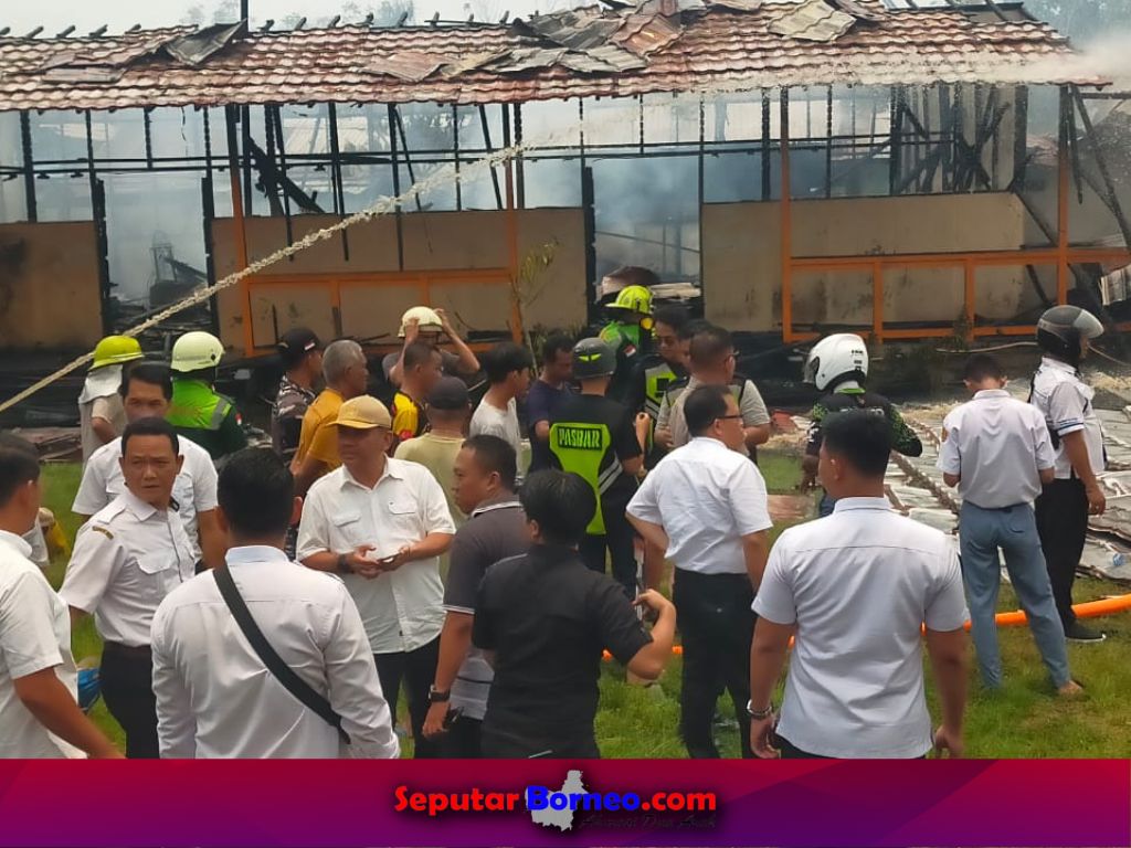 Usulkan SMPN 4 Selat Dibangun Kembali