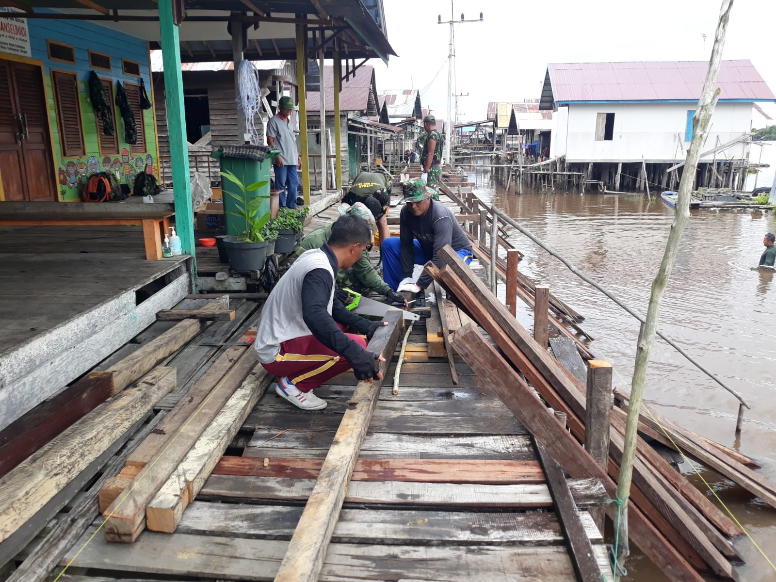 Kodim Palangka Raya Gelar TMMD di Bantaran Sungai Rungai
