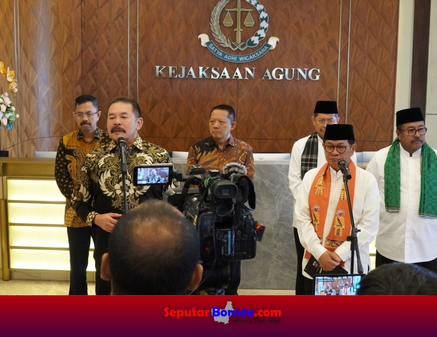 Terima Silaturahmi Gubernur dan Wagub, Jaksa Agung Siap Mendampingi Pembangunan Jakarta
