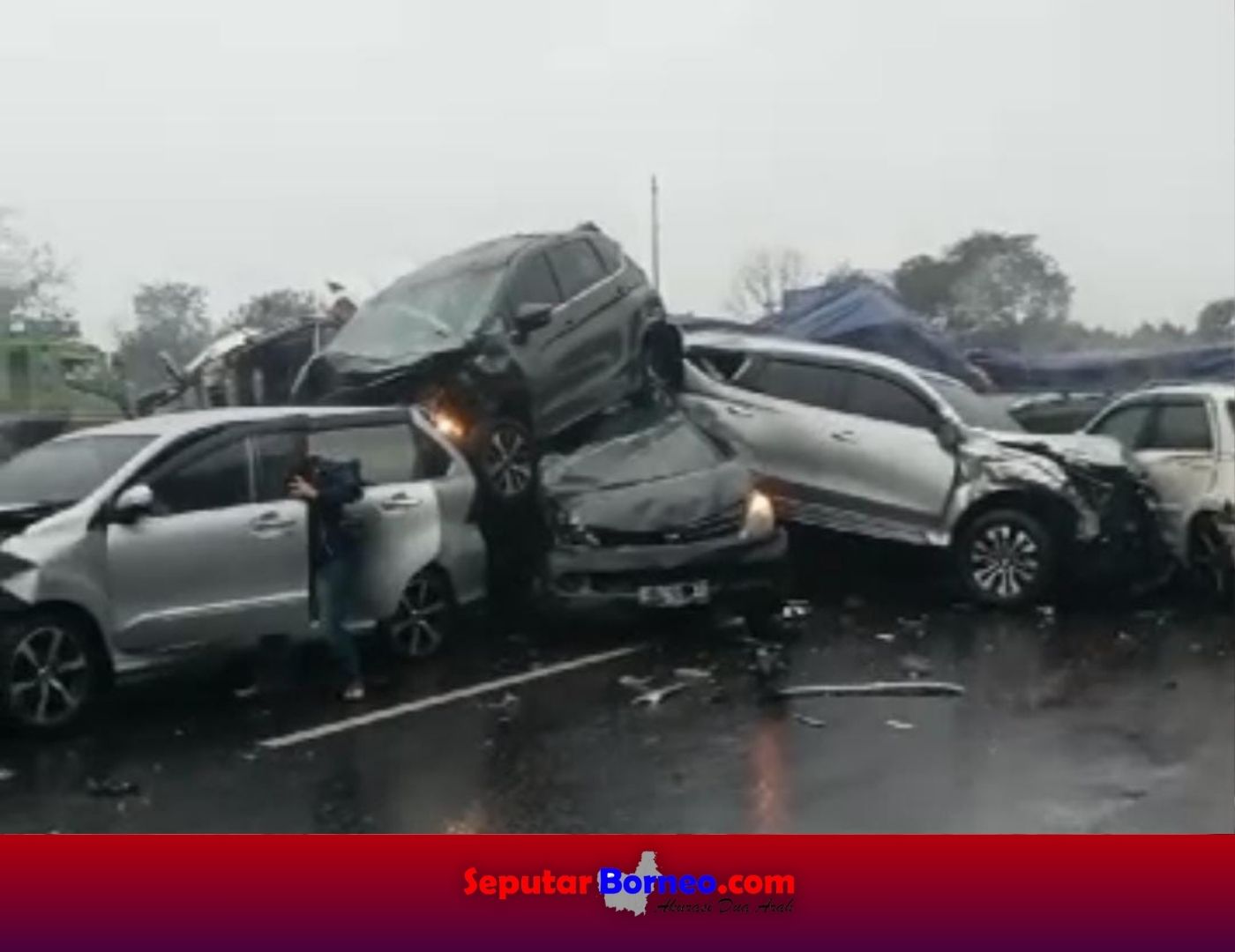 Kecelakaan Beruntun di Tol Cipularang Km 92