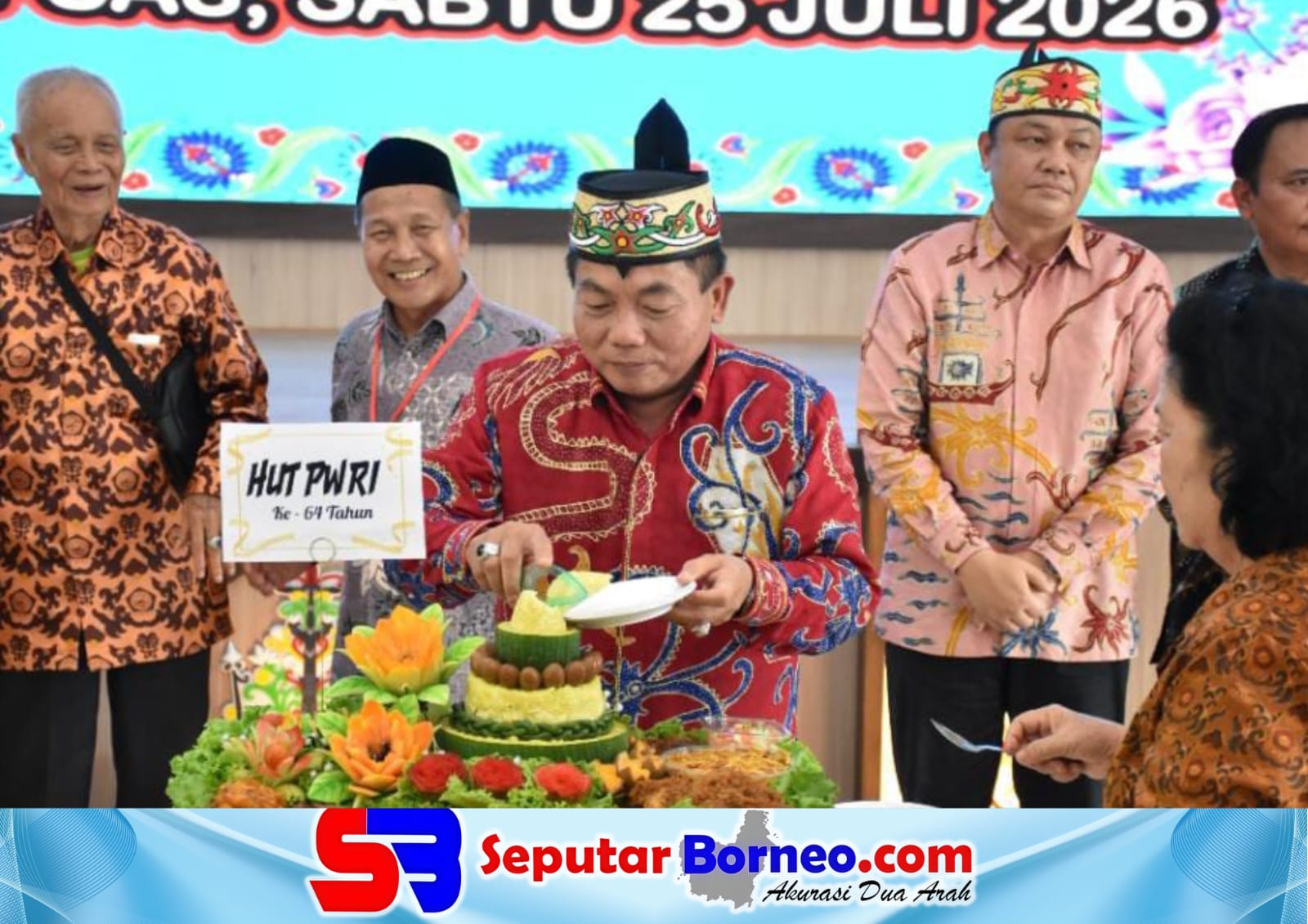 Bupati Kapuas Hadiri Peringatan HUT ke-64 PWRI, Apresiasi Dedikasi Para Purna Bakti ASN